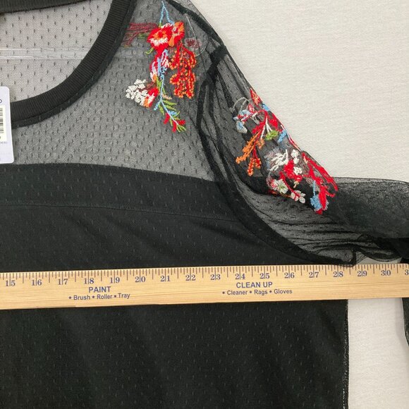 New Torrid Black Mesh Floral Embroidered Flare Sleeve Feminine Top 4X Whimsigoth - Picture 8 of 12